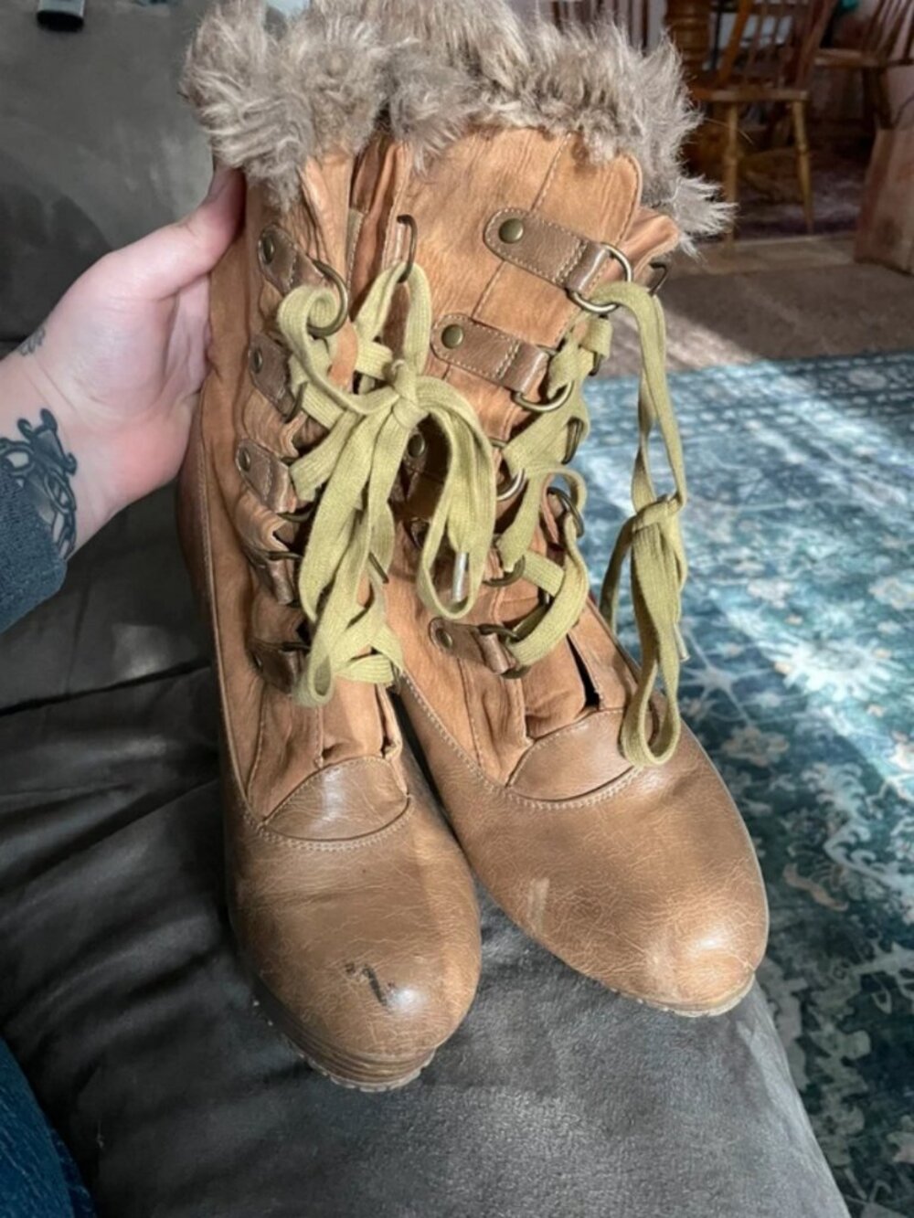Y2K boots